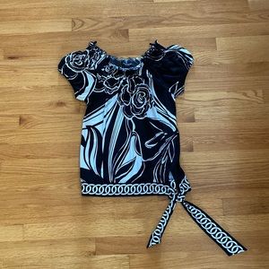 White House Black Market Small White and Black Shirt